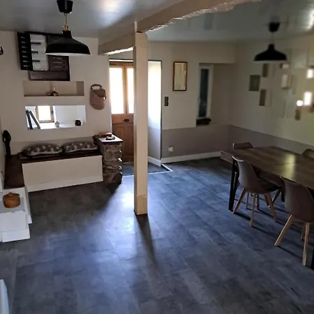 Hébergement de vacances Refuge Connecté En Bord De Sioule *